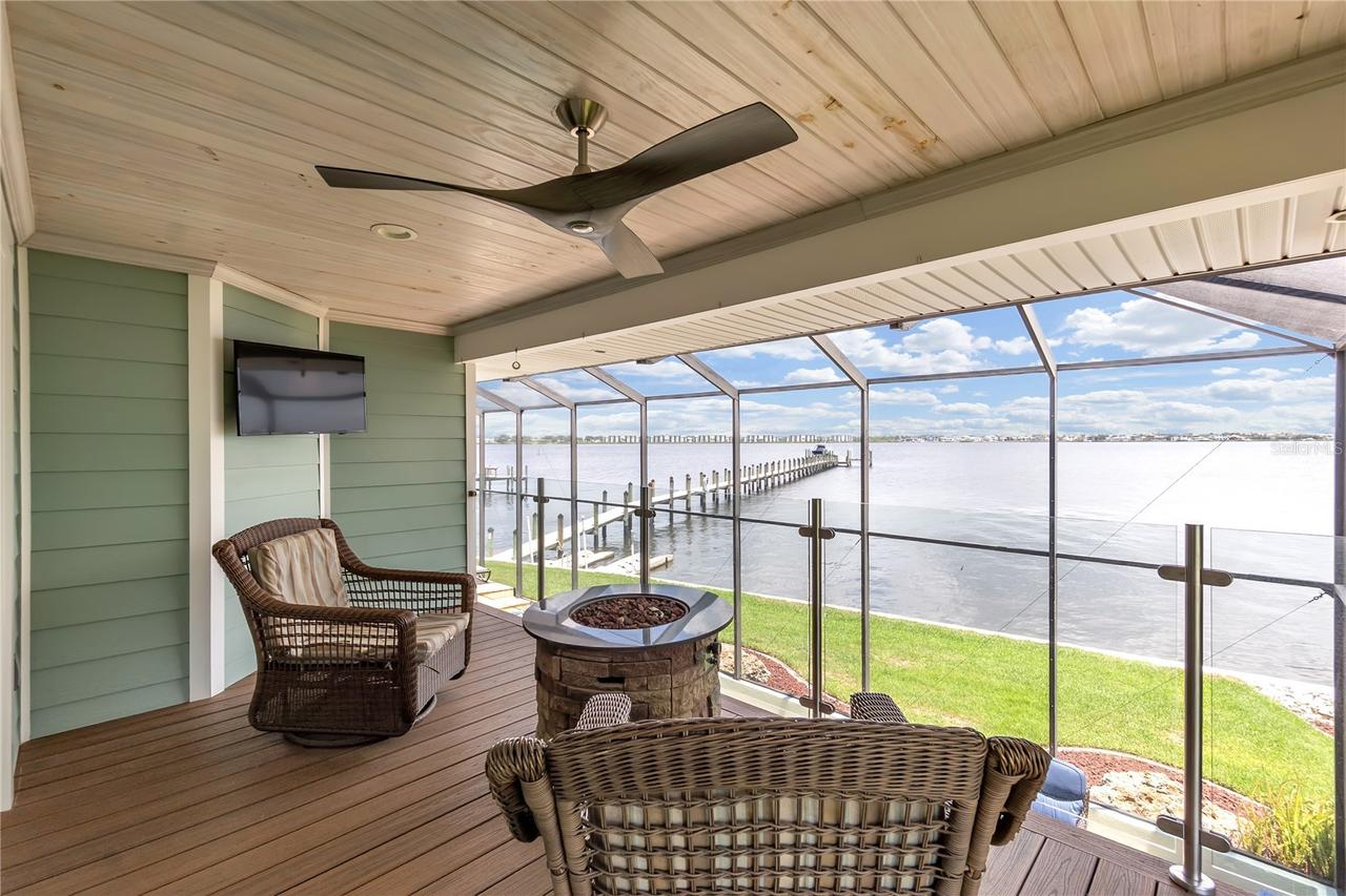 818 Nancy Gamble Ln., Ellenton, FL 34222