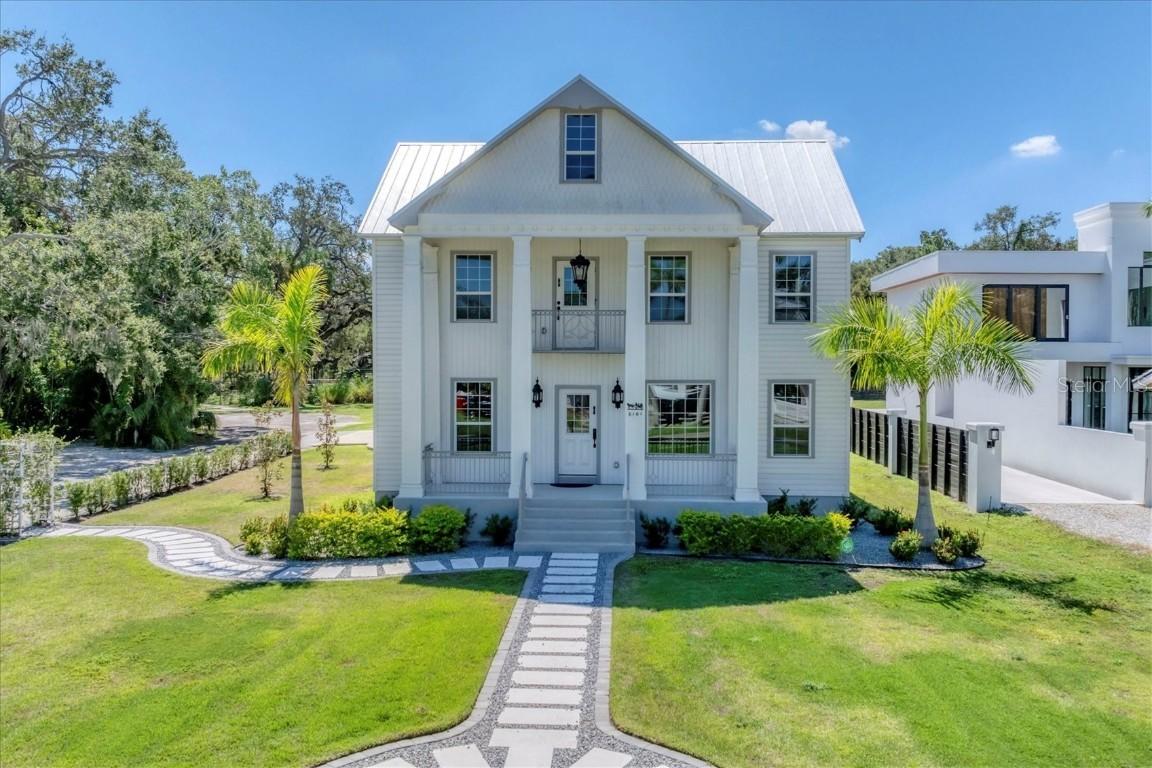 3101 Riverview Blvd., Bradenton, FL 34205