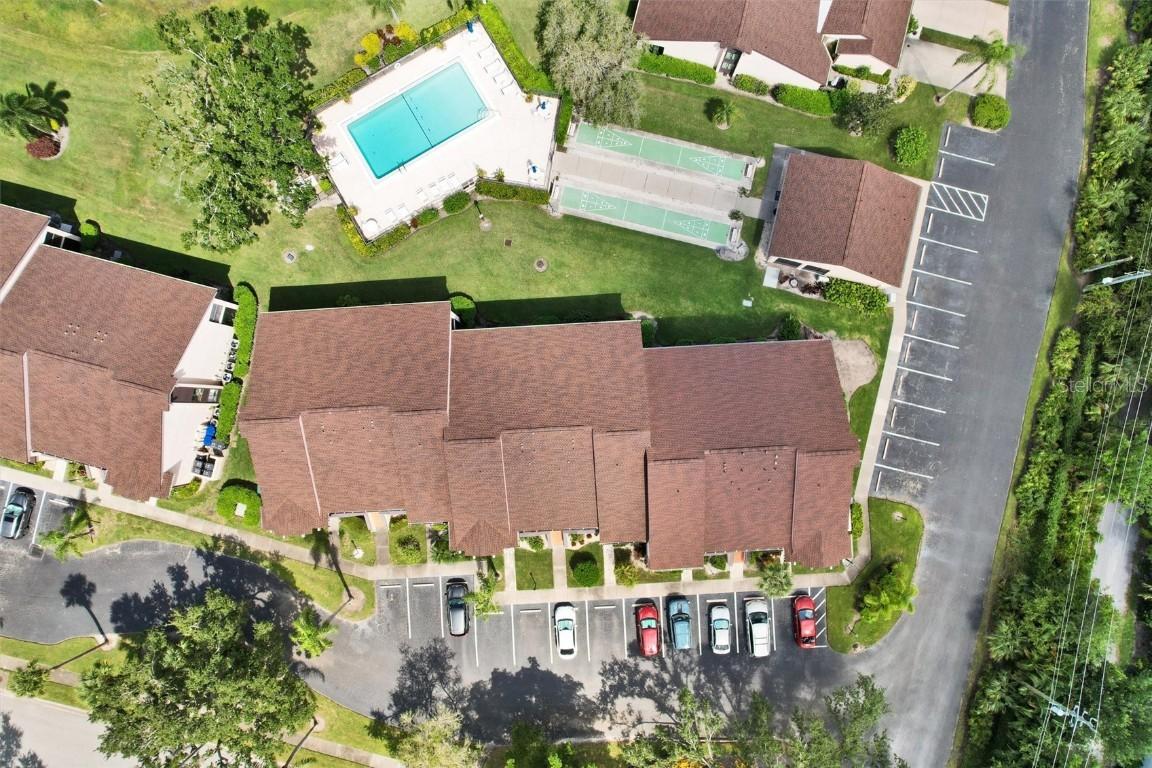 6221 Timber Lake Dr. #C10, Sarasota, FL 34243