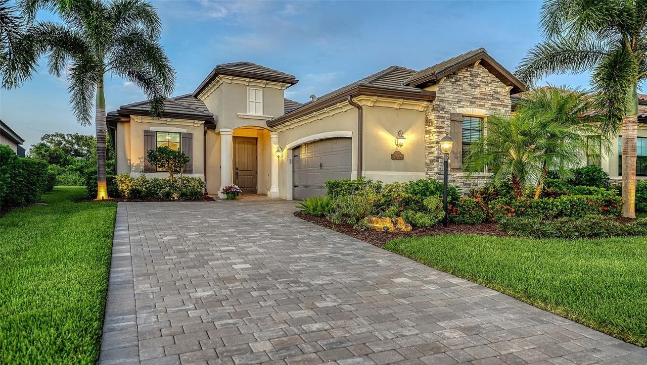17609 Hickok Belt Loop, Bradenton, FL 34211