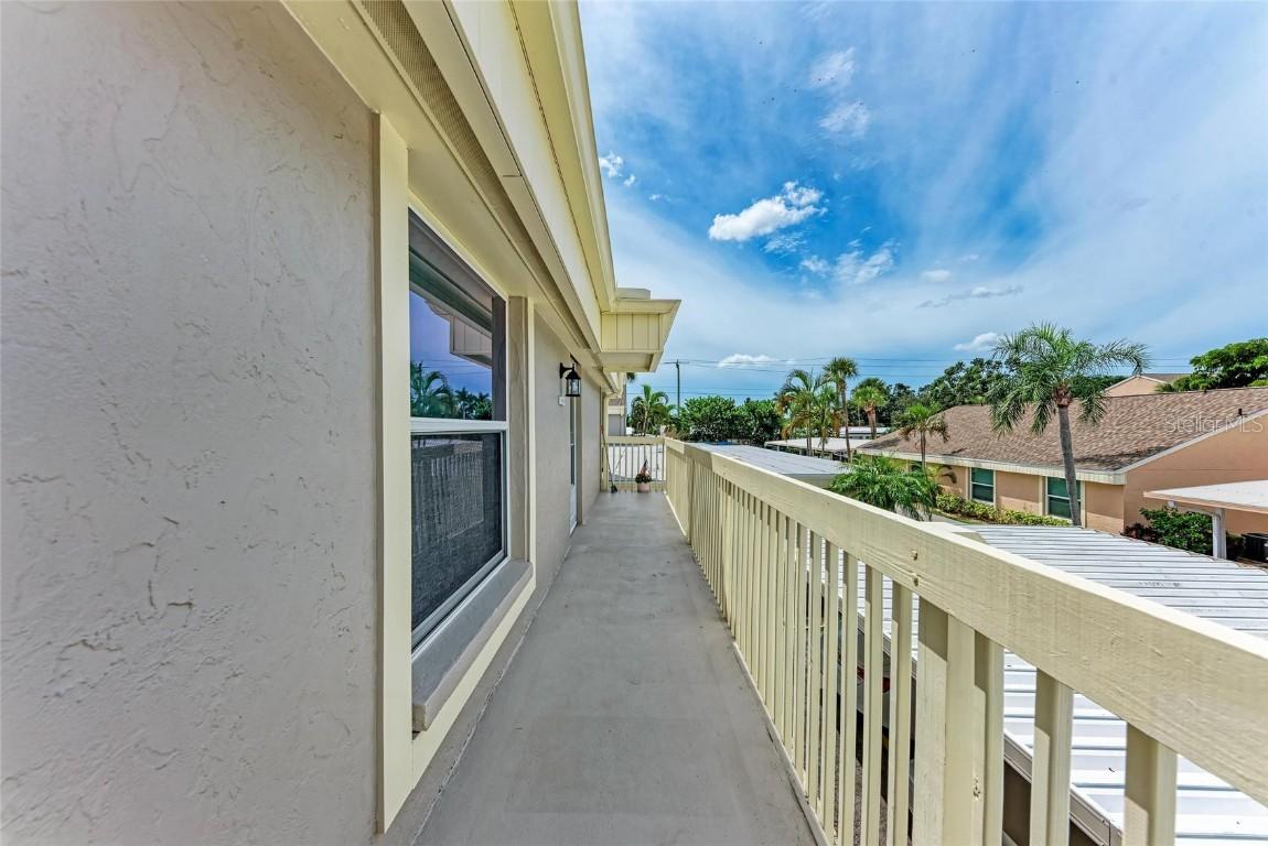 5914 7th Ave., Bradenton, FL 34209