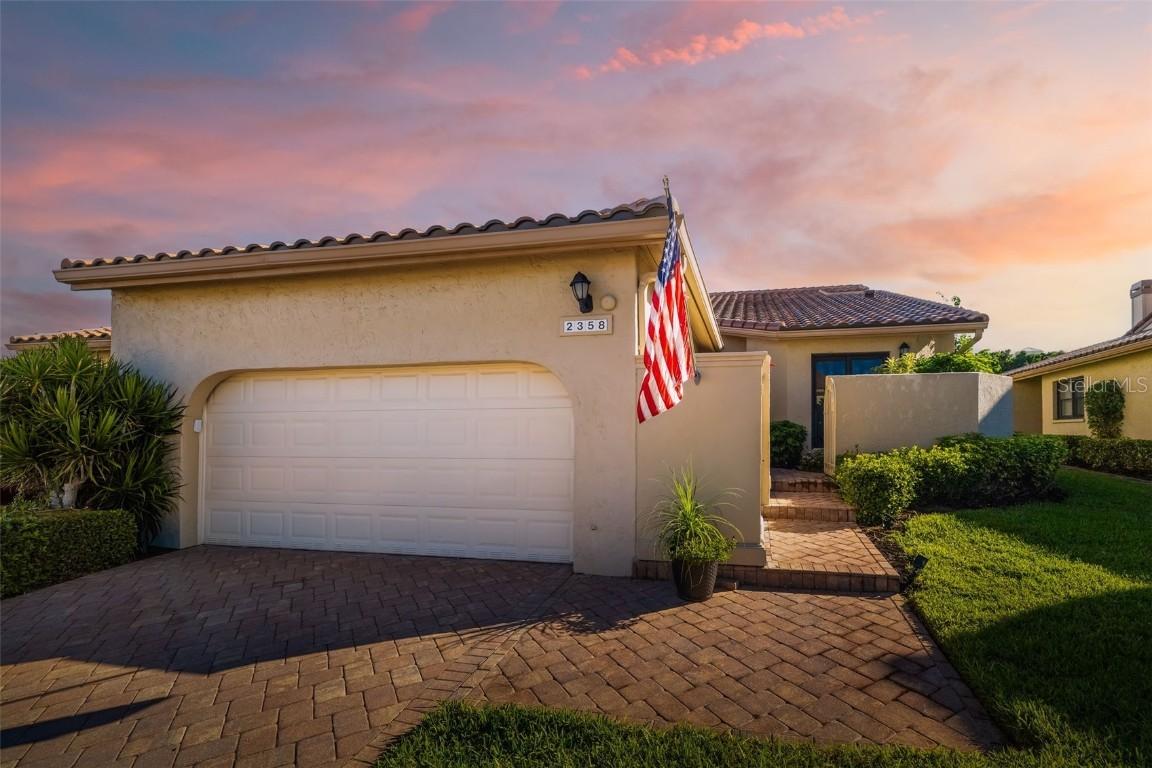 2358 Harbour Oaks Dr., Longboat Key, FL 34228