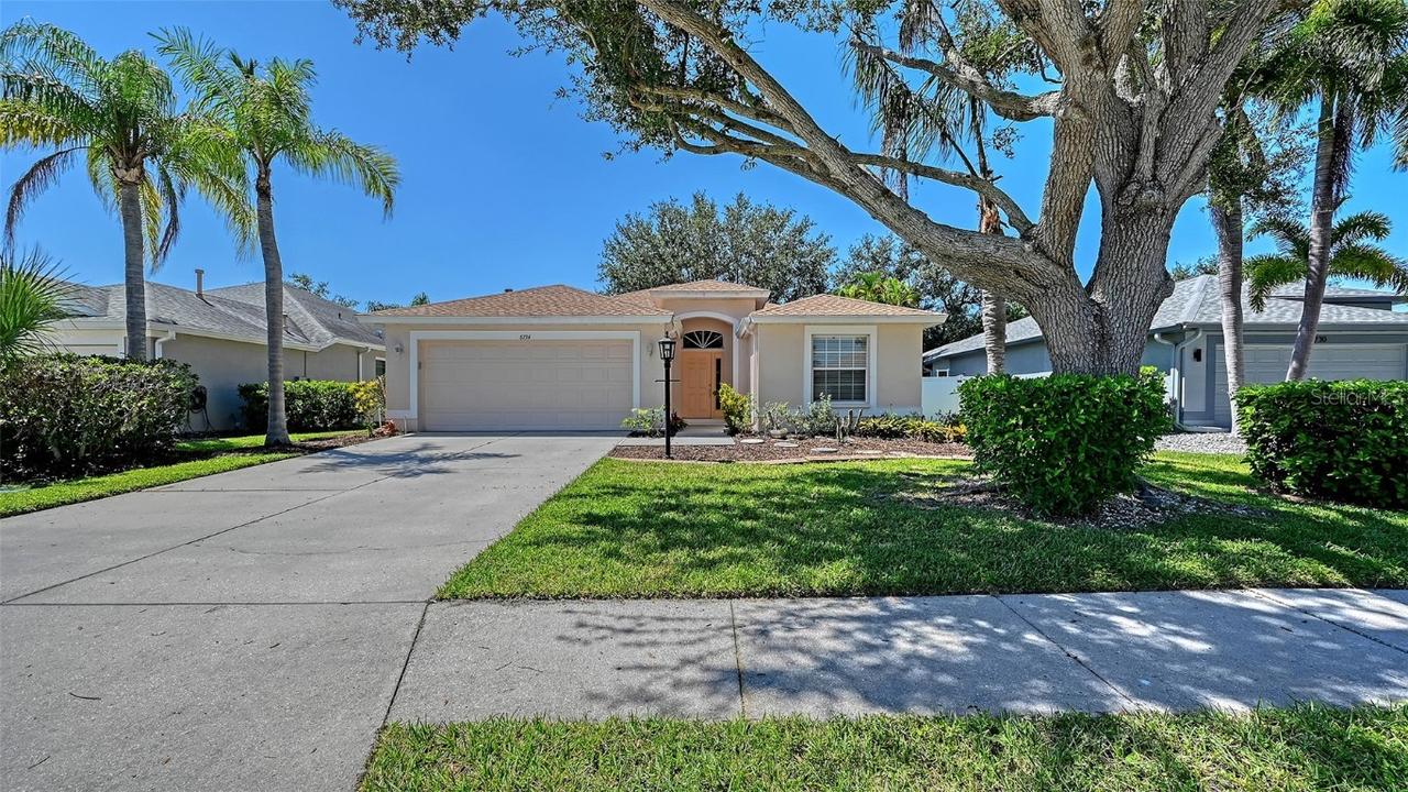 6734 W Country Club Ln., Sarasota, FL 34243