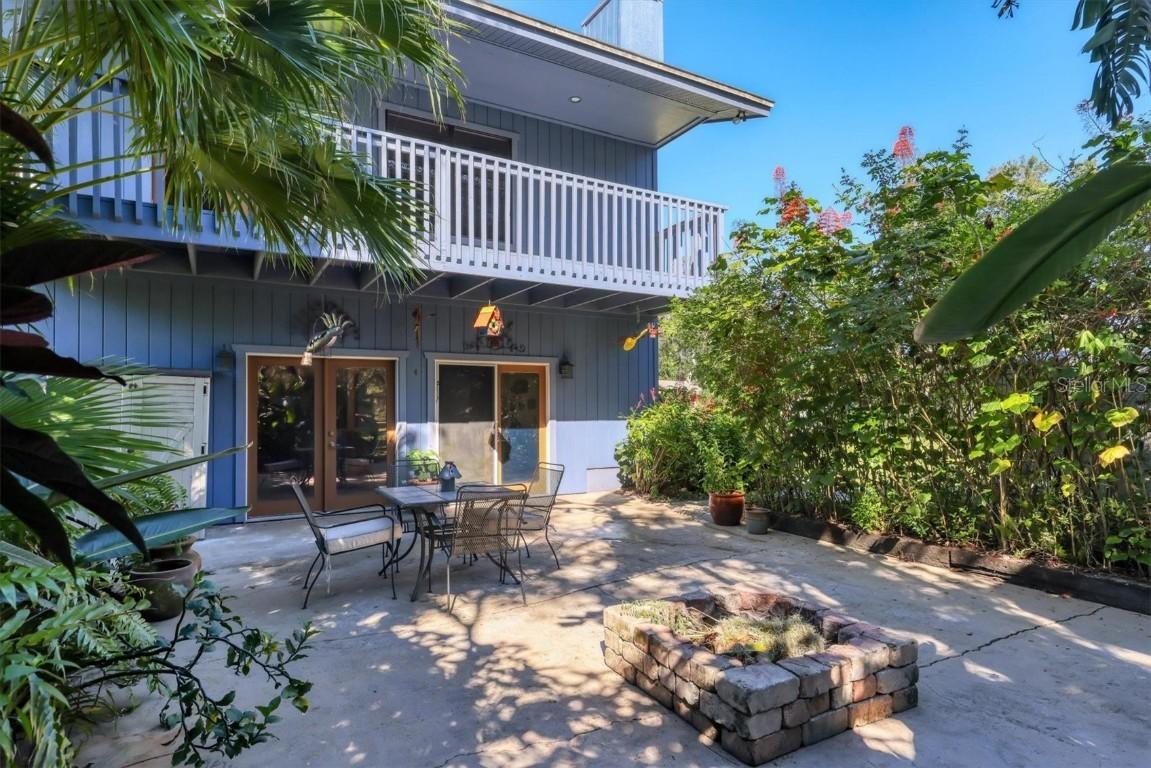 2230 Myakka Rd., Sarasota, FL 34240