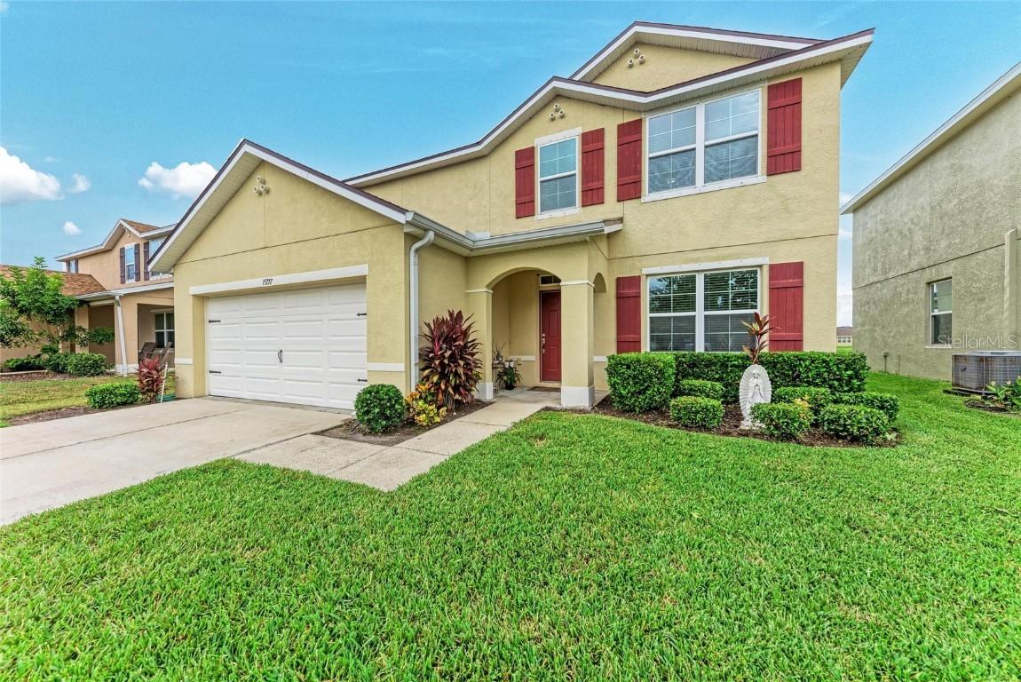 15737 High Bell Pl., Bradenton, FL 34212