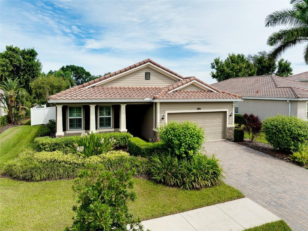 5438 Cartagena Dr., Sarasota, FL 34233