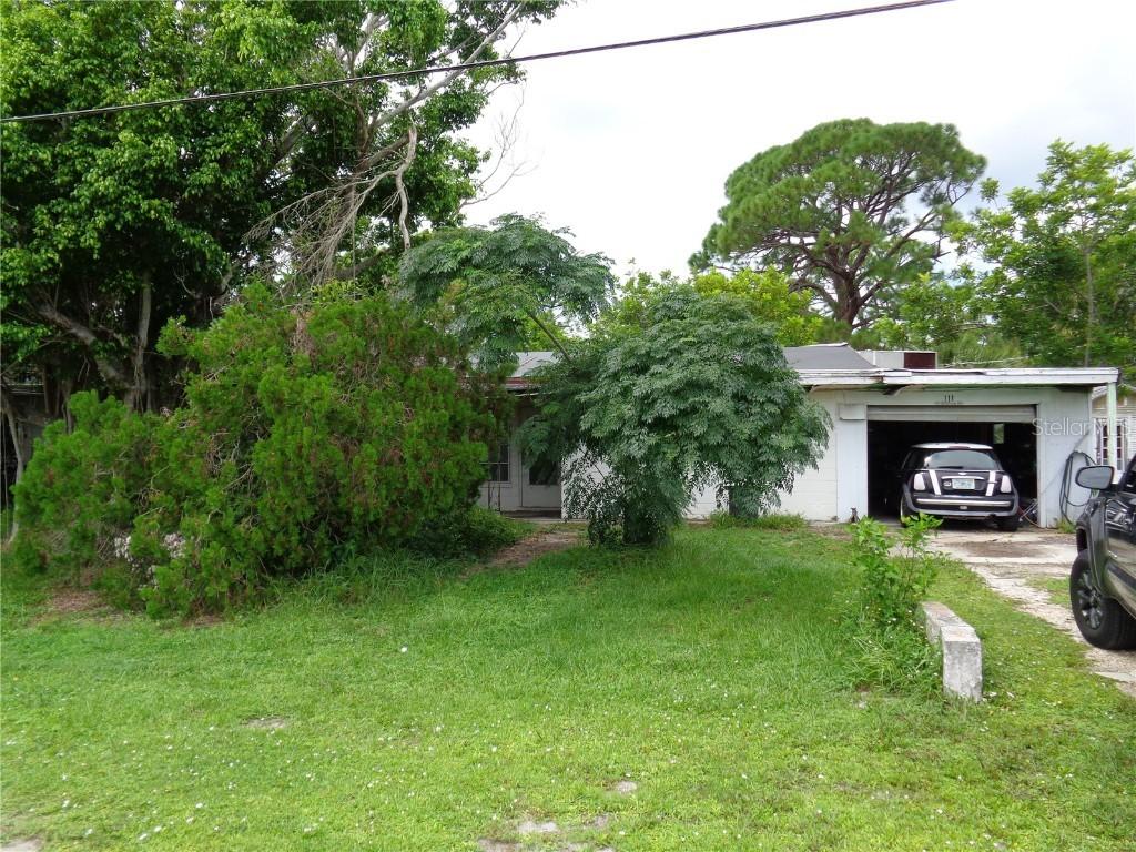 111 Riverview Drive S, Nokomis, FL 34275