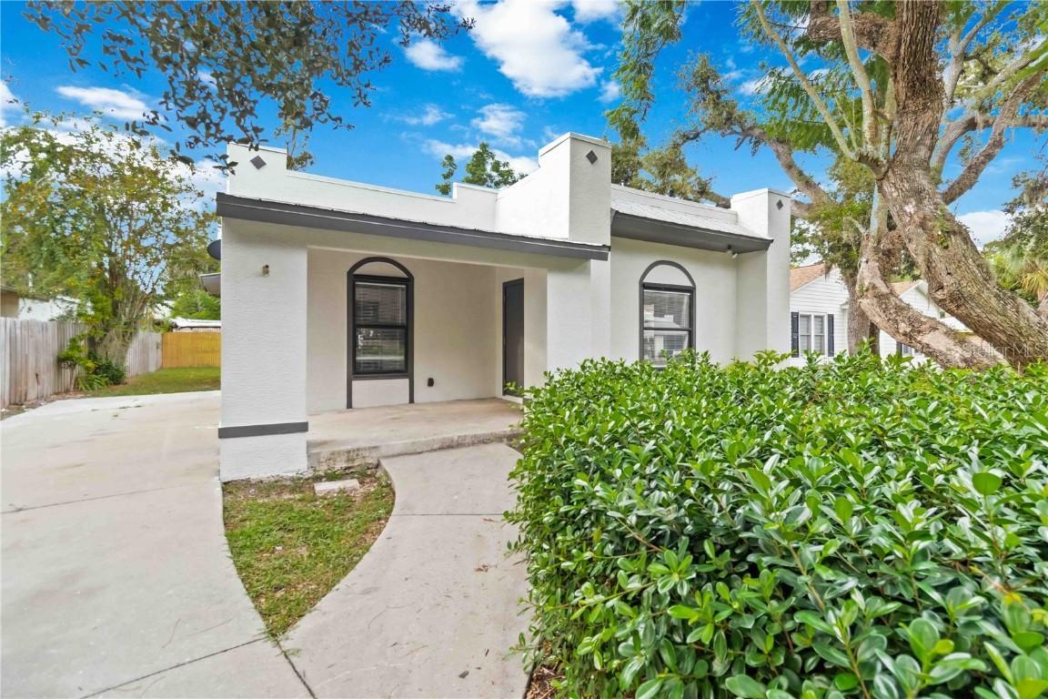 1368 21st St., Sarasota, FL 34234
