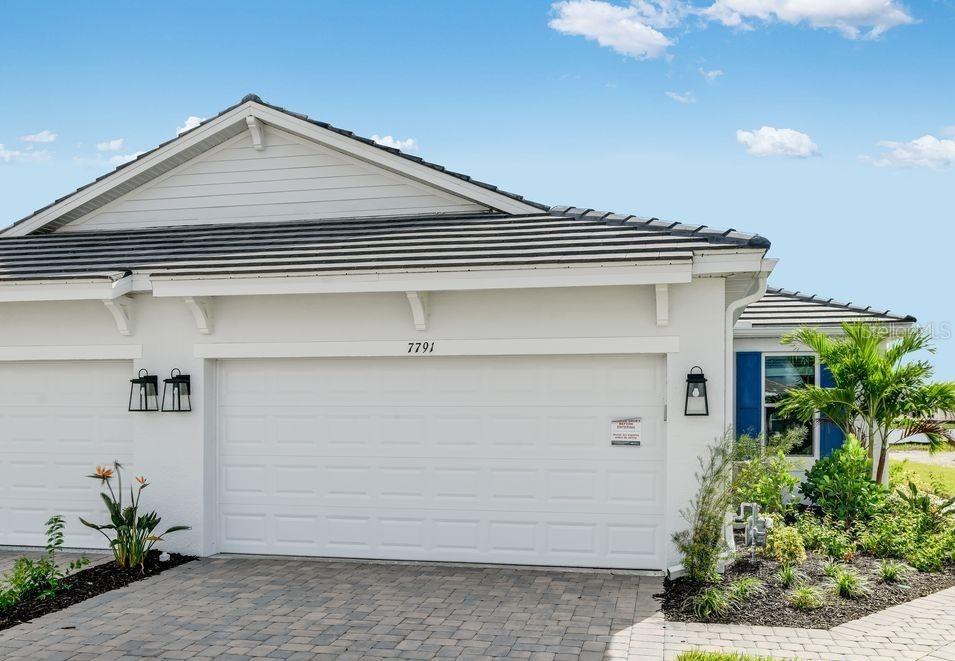 7791 Waning Moon Way, Sarasota, FL 34241