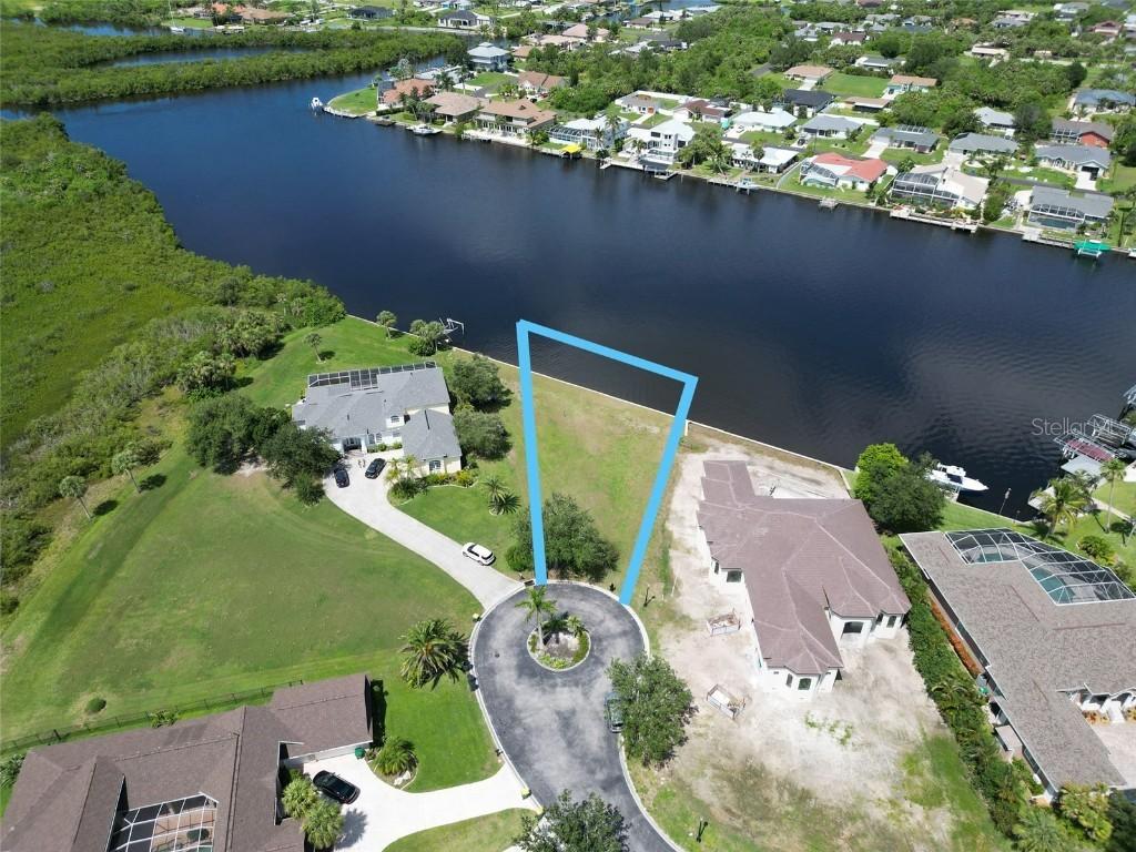 4361 Point Ct., Port Charlotte, FL 33948