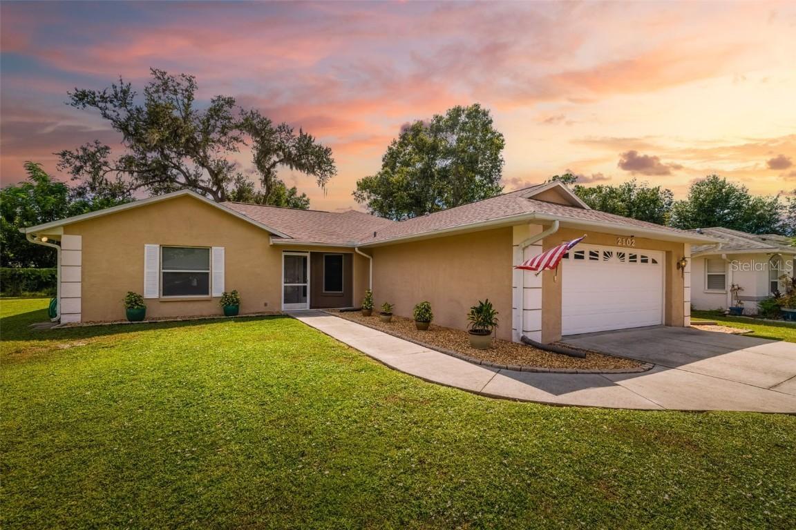 2102 Old Arbor Ct., Sarasota, FL 34232