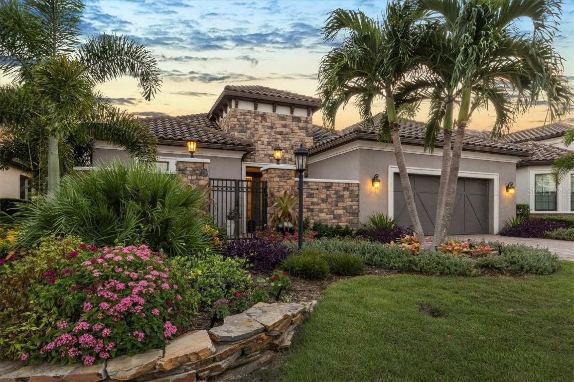 13216 Malachite Dr., Bradenton, FL 34211