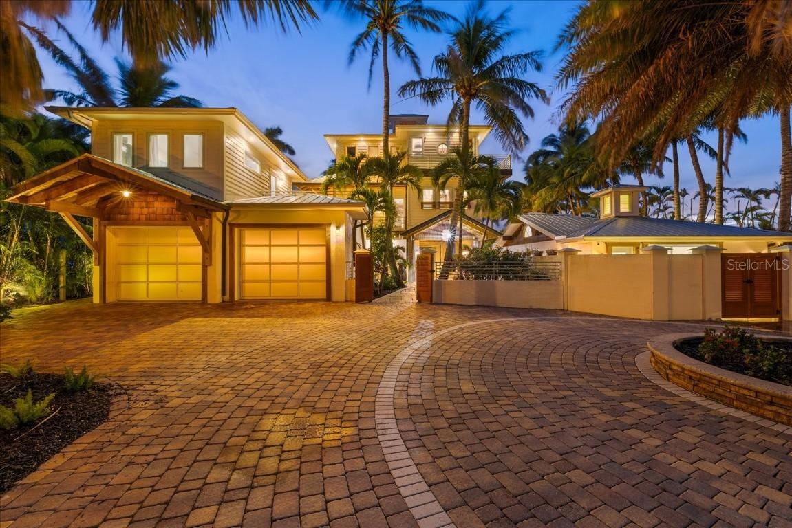 10216 46th Ave., Bradenton, FL 34210