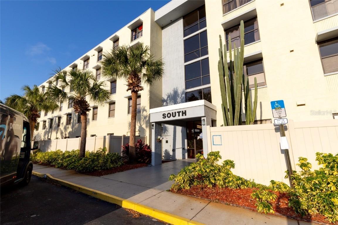 701 S Madison Ave. #401, Clearwater, FL 33756