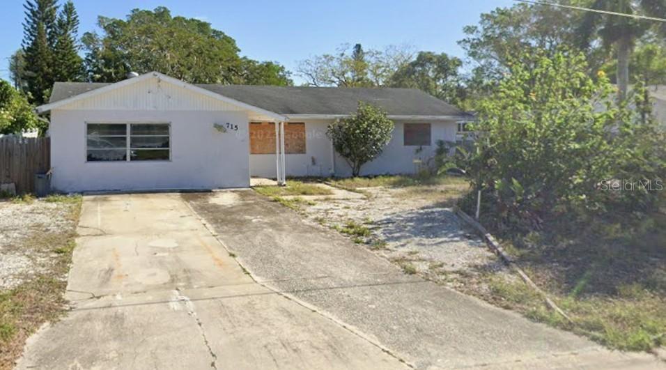715 60th St., Bradenton, FL 34209