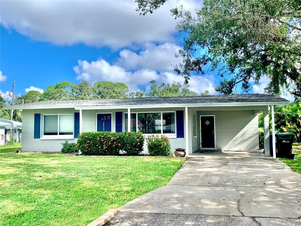 3823 Afton Cir., Sarasota, FL 34233