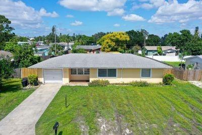 1104 Fruitland Ave. Ave., Bradenton, FL 34207