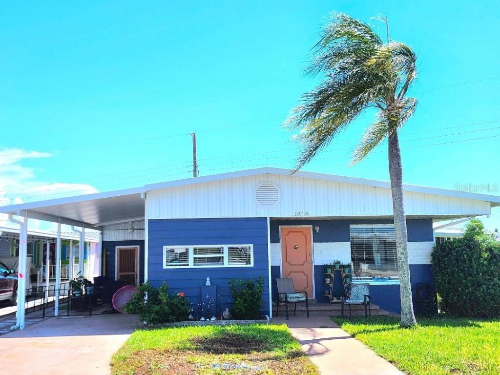 1818 Iowa Ave., Bradenton, FL 34207