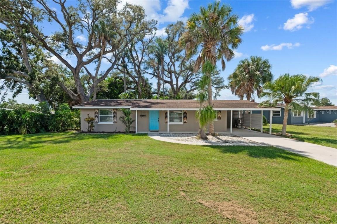 311 Dorchester Dr., Venice, FL 34293