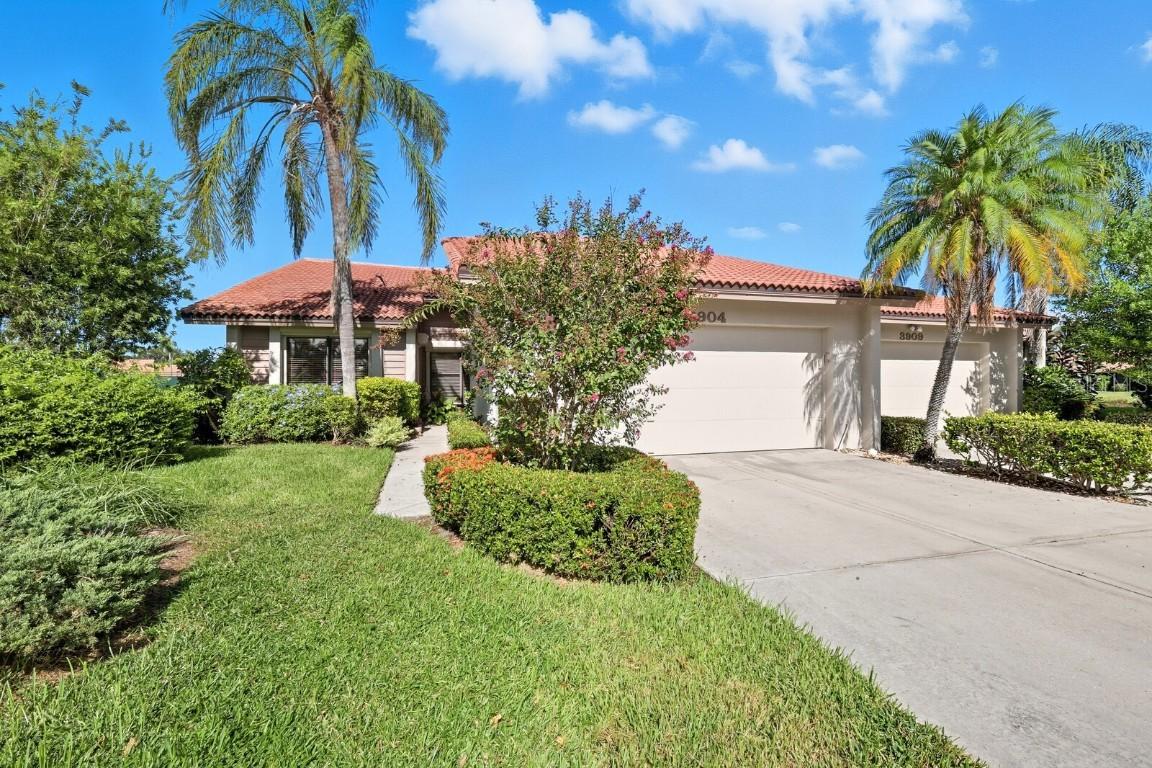 3904 Wilshire Ct. #81, Sarasota, FL 34238