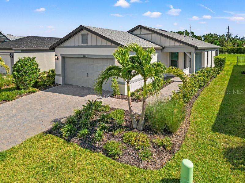 6603 Silverstar Dr., Sarasota, FL 34240