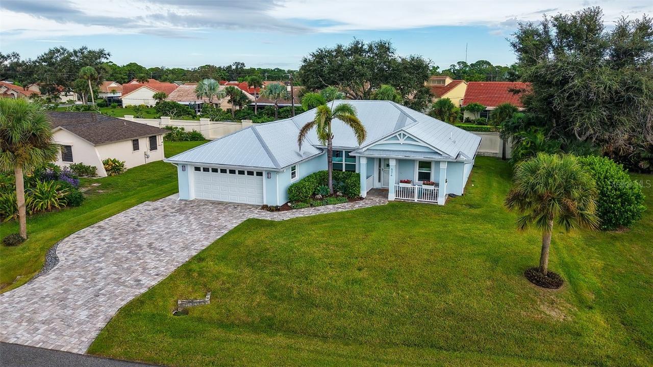 524 Acacia Ln., Nokomis, FL 34275