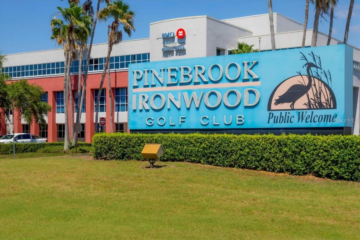 4440 Ironwood Cir. #207D, Bradenton, FL 34209