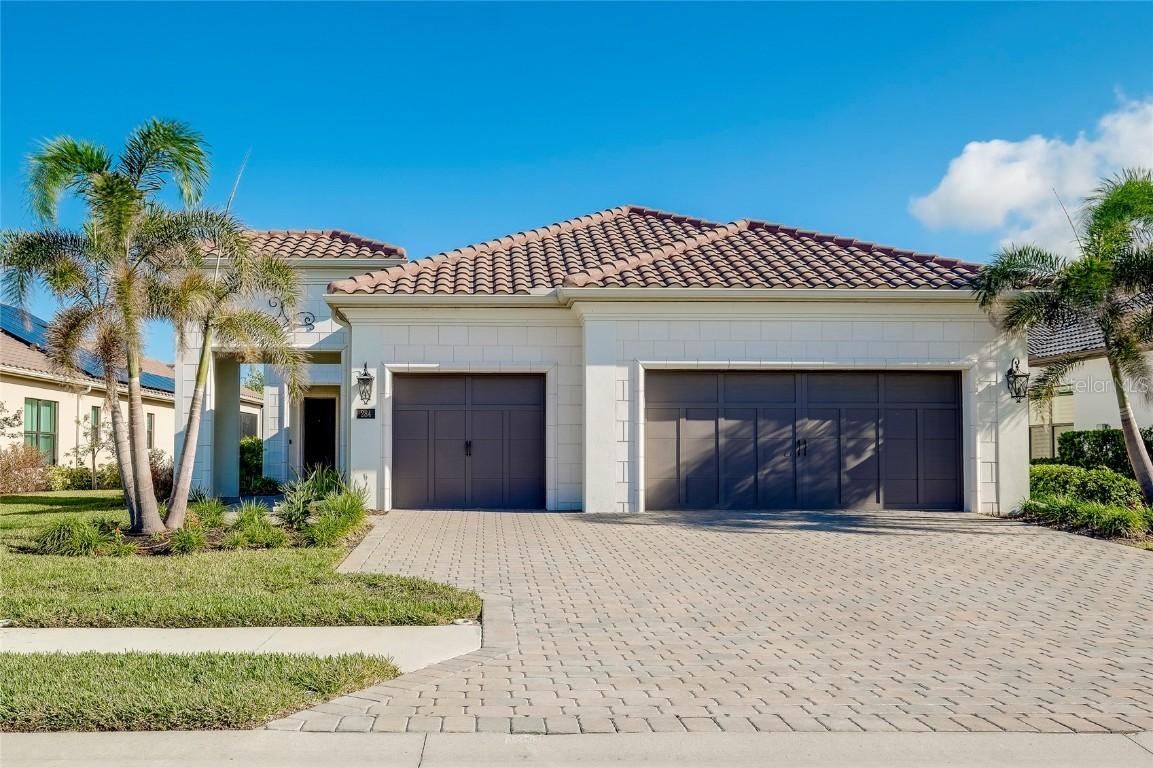 284 Corelli Dr., Nokomis, FL 34275