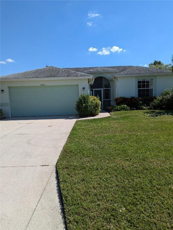 8976 Whitemarsh Ave., Sarasota, FL 34238