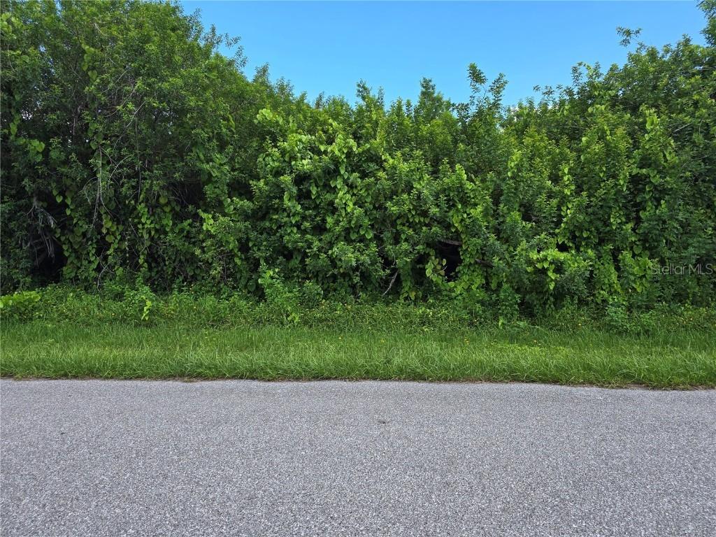 167 Lenoir St., Port Charlotte, FL 33948