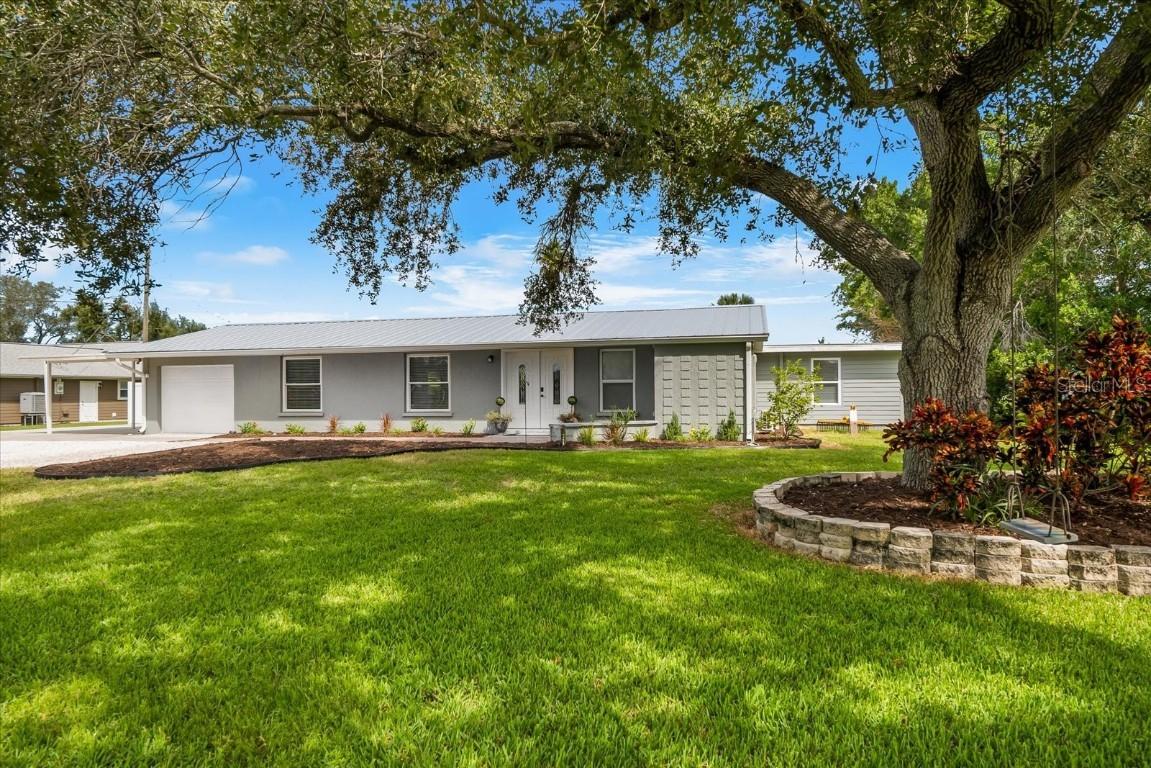 2002 17th St., Palmetto, FL 34221