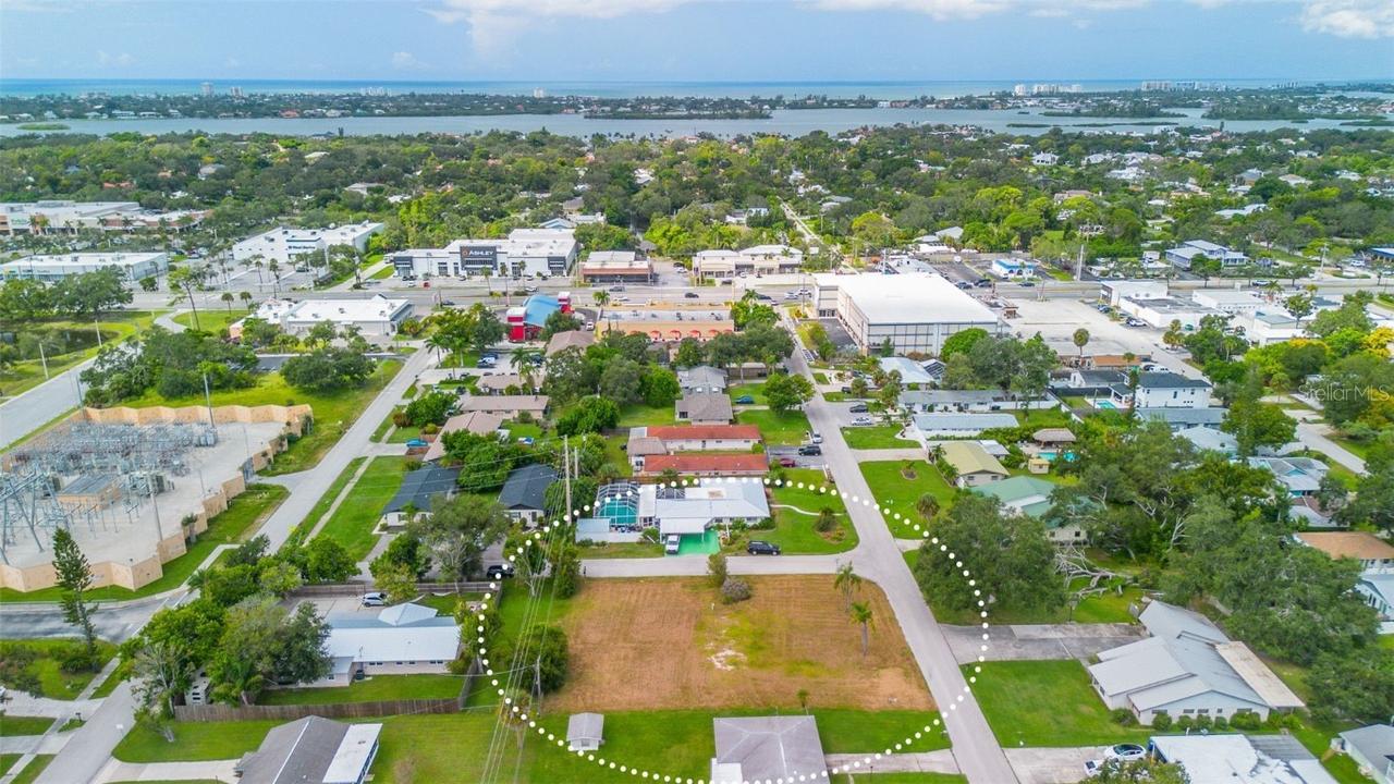 2110 Sandrala Dr., Sarasota, FL 34231