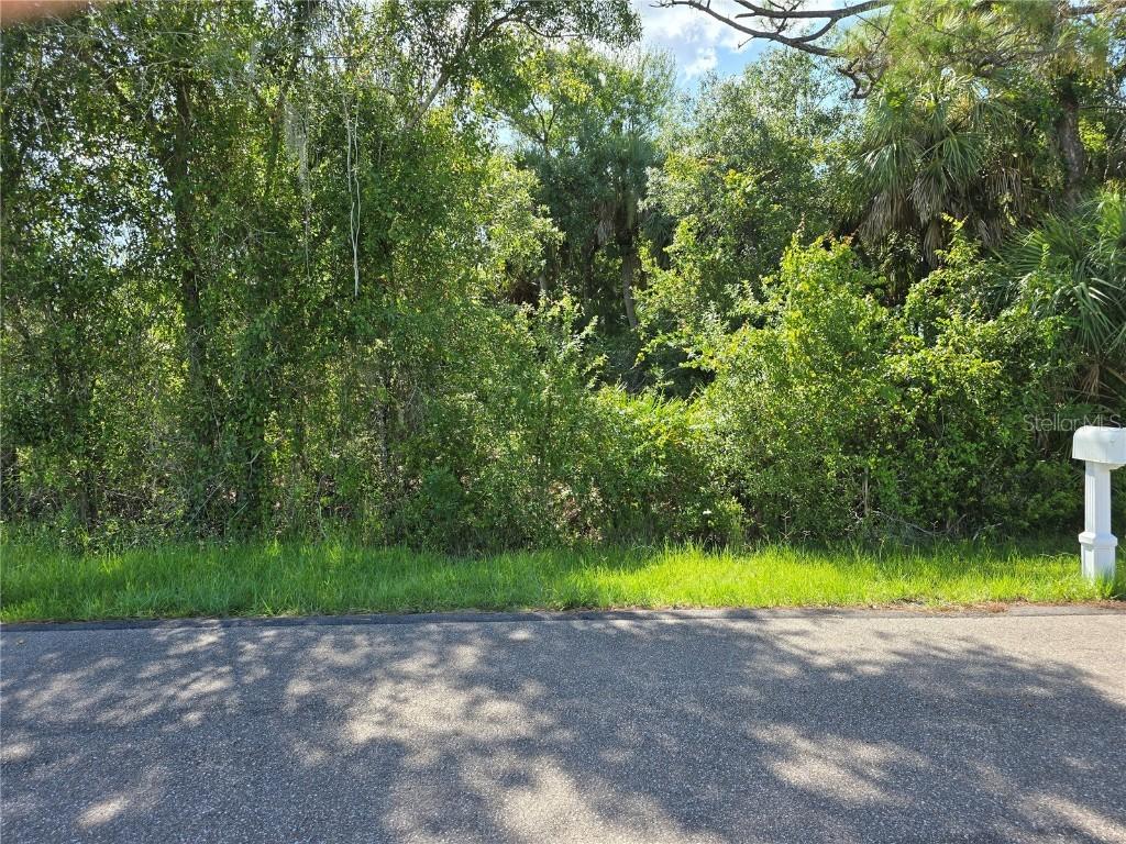 1235 Westport St., Port Charlotte, FL 33952