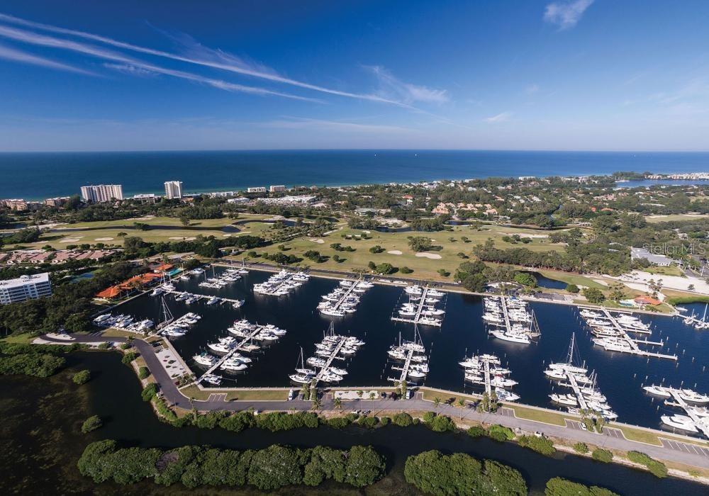 2600 Harbourside Dr. #H-05, Longboat Key, FL 34228