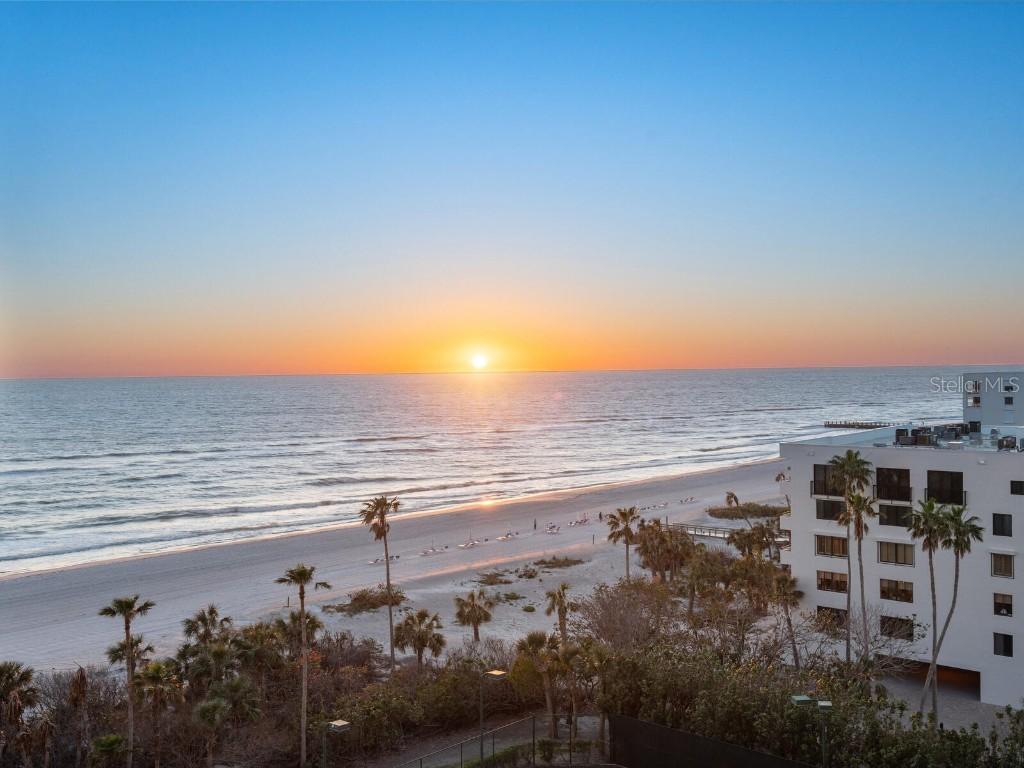 1281 Gulf Of Mexico Dr. #704, Longboat Key, FL 34228