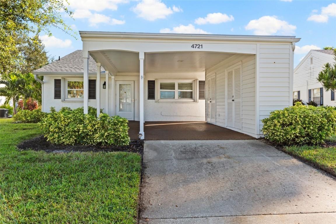 4721 Mount Vernon Dr., Bradenton, FL 34210