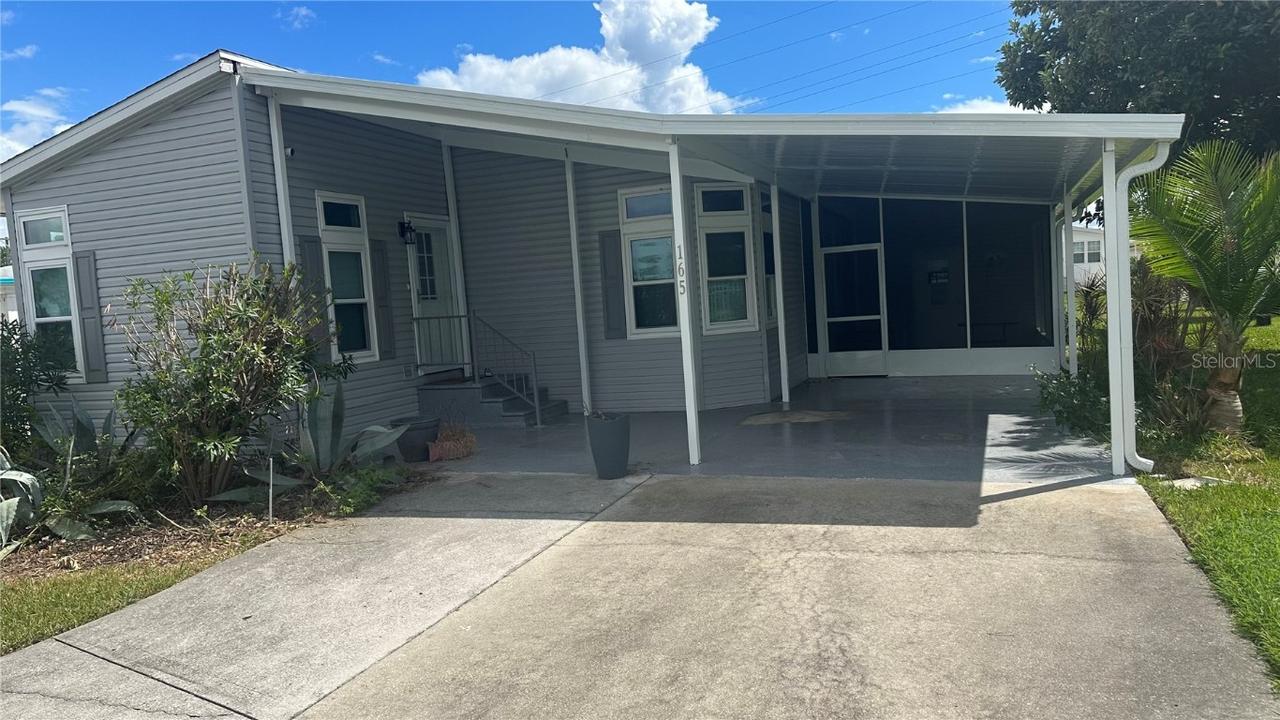 165 Lakeview Dr., Palmetto, FL 34221