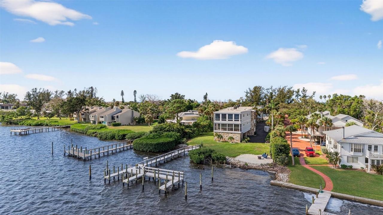 5320 Gulf Of Mexico Dr. #101, Longboat Key, FL 34228