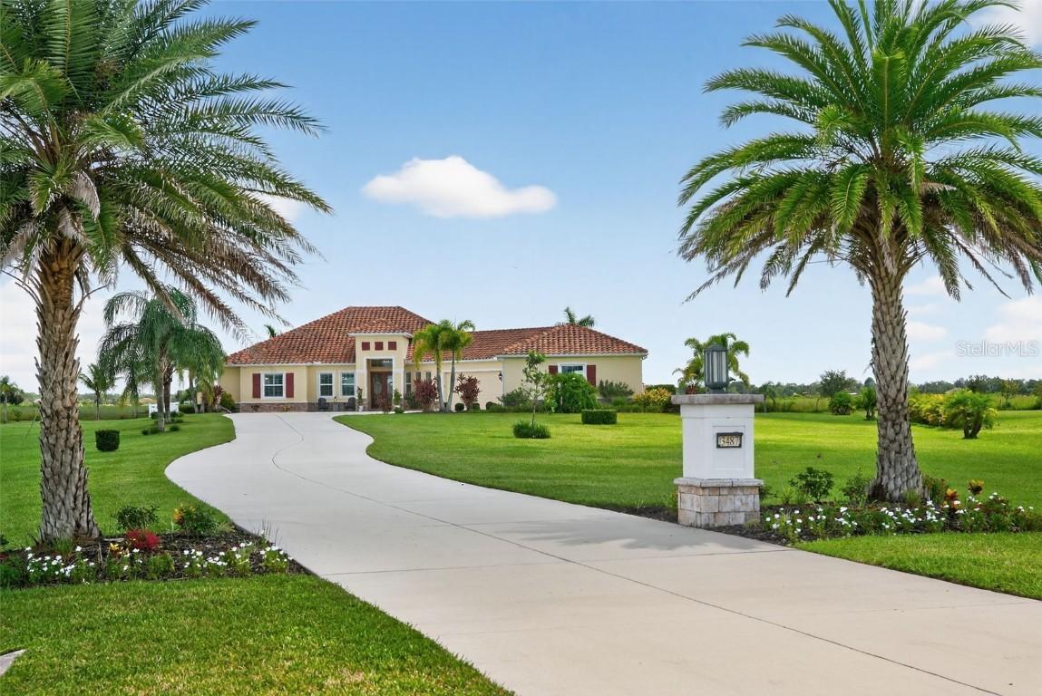 3487 Recurve Cir., Sarasota, FL 34240