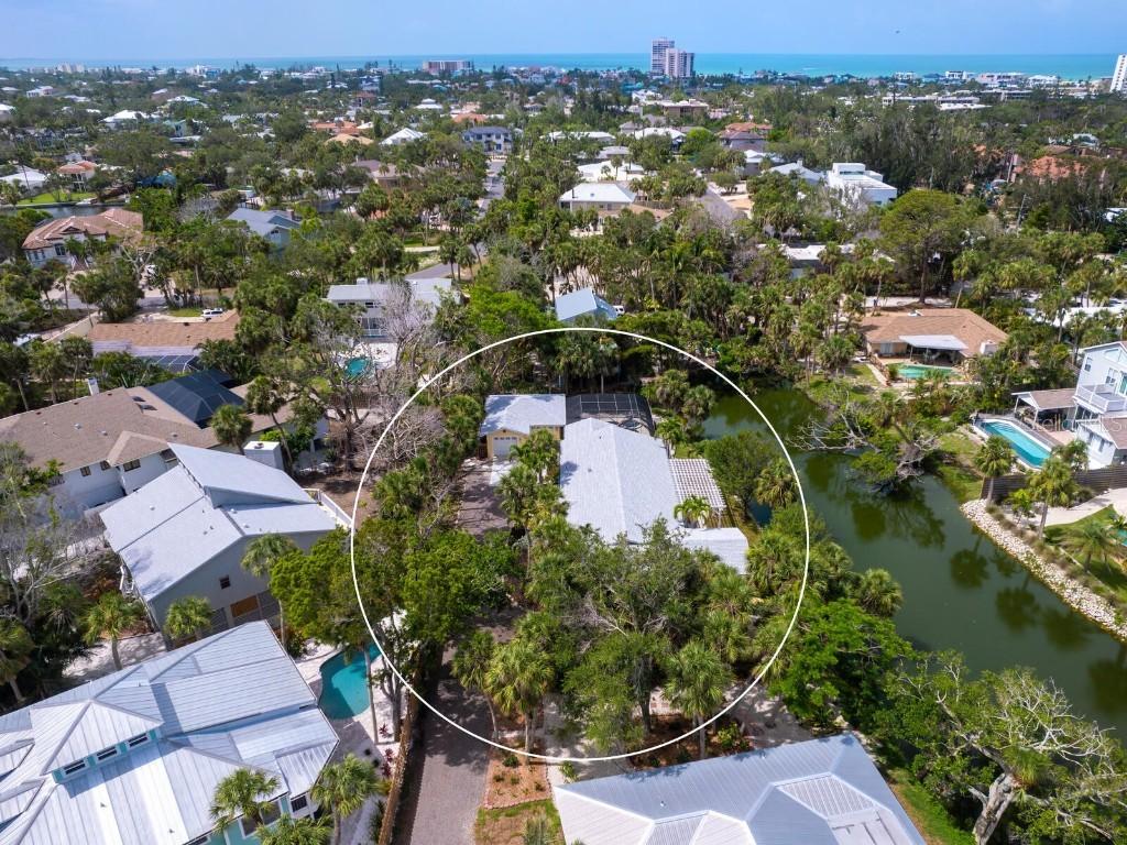 4830 Estrada De Costa, Sarasota, FL 34242