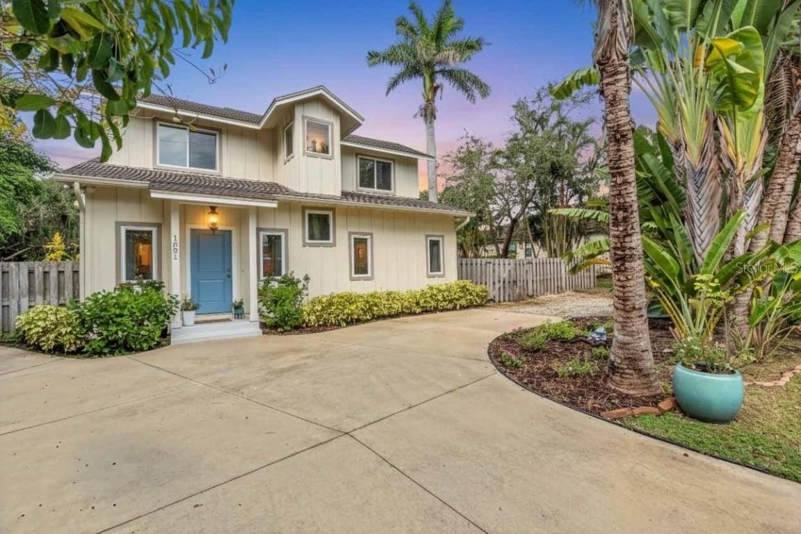 1631 Worrington St., Sarasota, FL 34231