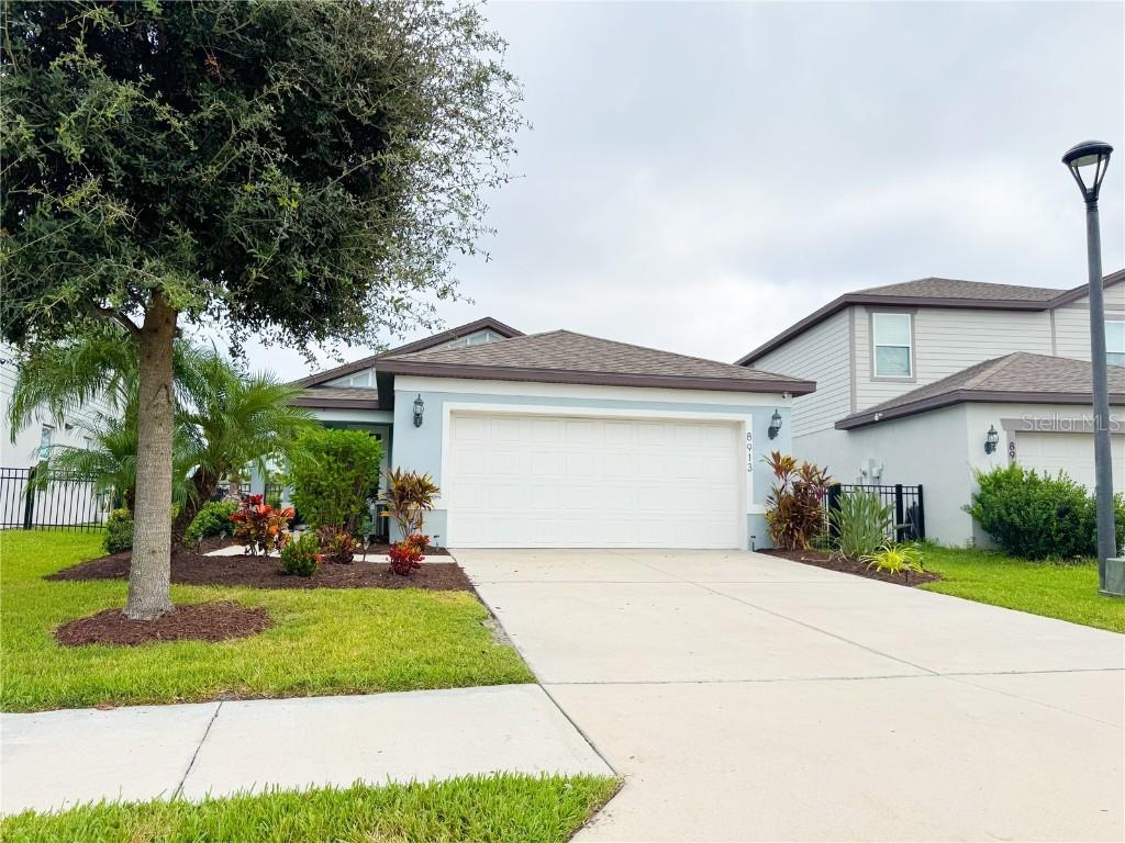 8913 Royal River Cir., Parrish, FL 34219