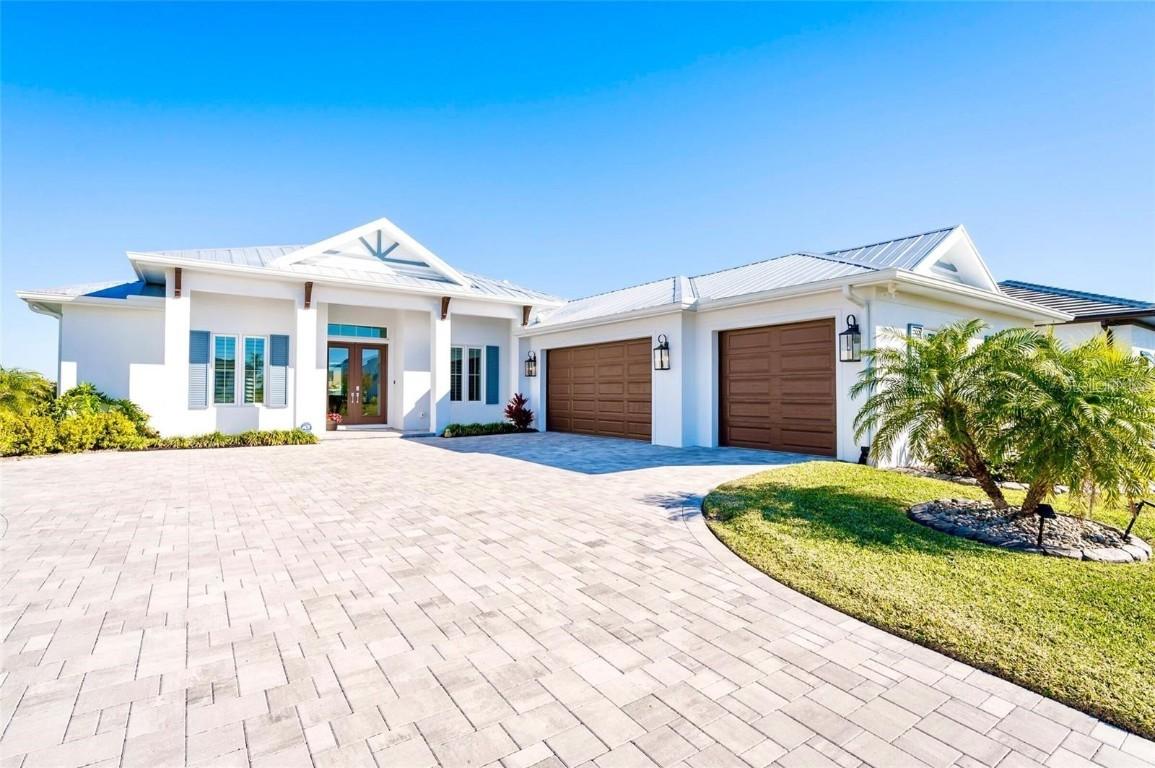 1606 4th St., Palmetto, FL 34221
