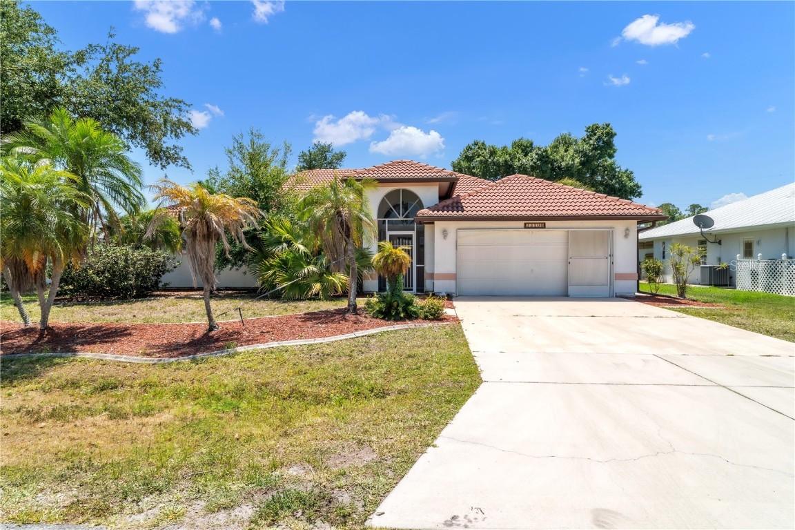 23509 Nelson Ave., Port Charlotte, FL 33954