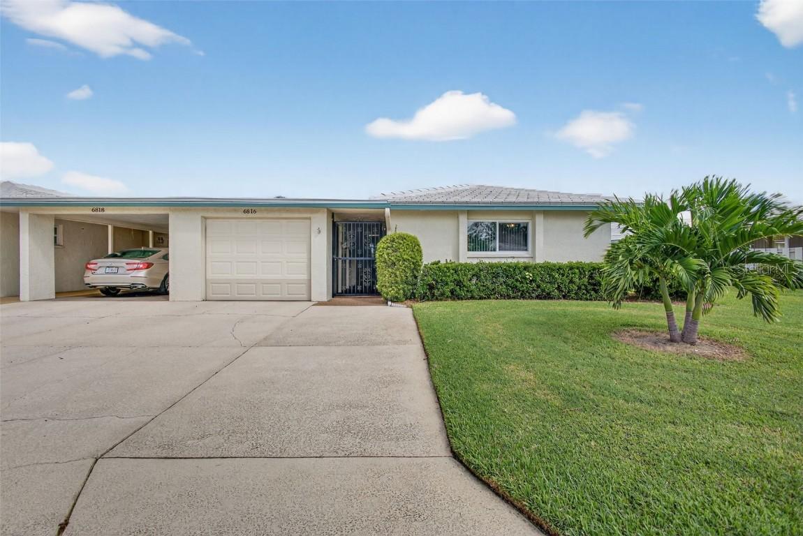 6816 10th Ave., Bradenton, FL 34209