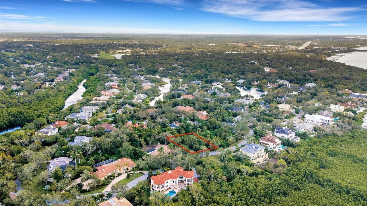 147 Osprey Point Dr., Osprey, FL 34229