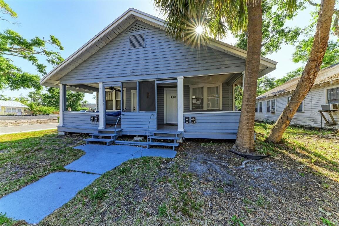 432 Adelia Ave., Sarasota, FL 34236