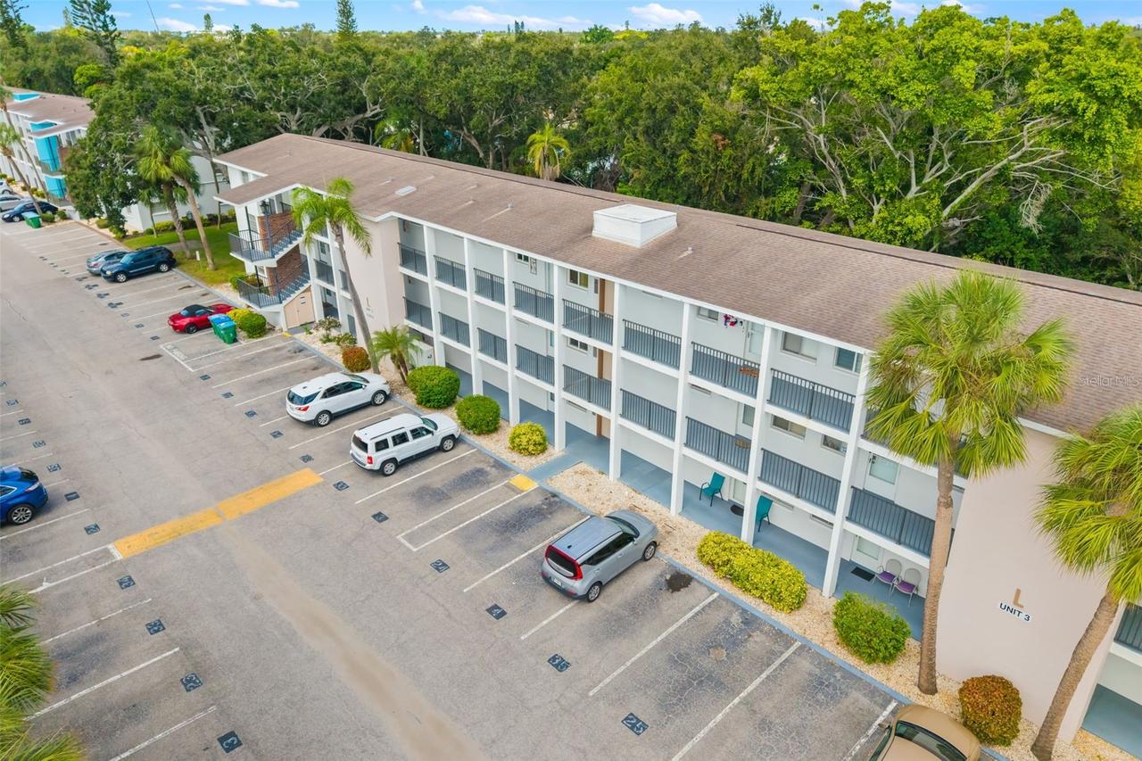 2053 Canal Dr. #L-3, Bradenton, FL 34207