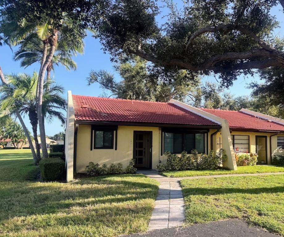 1317 57th St., Bradenton, FL 34209