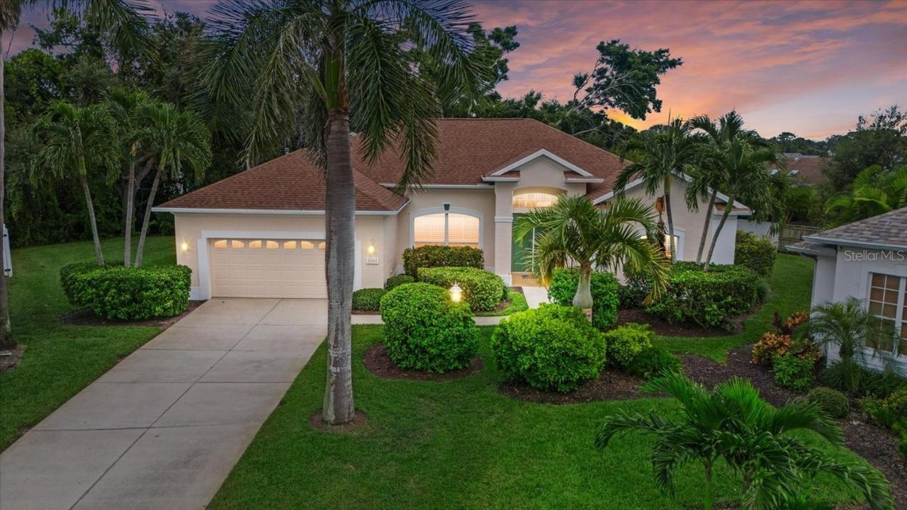 8604 15th Ave., Bradenton, FL 34209